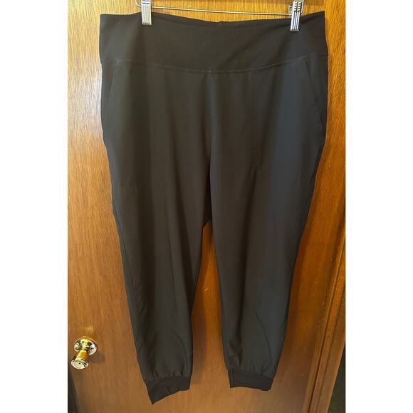PATAGONIA BLACK JOGGERS; SIZE LARGE - Picture 1 of 3